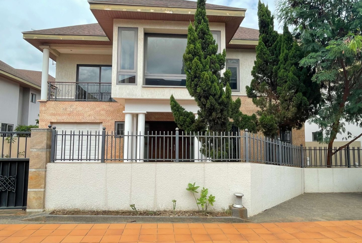 4-bedroom-house-at-trasacco-east-legon-for-sale