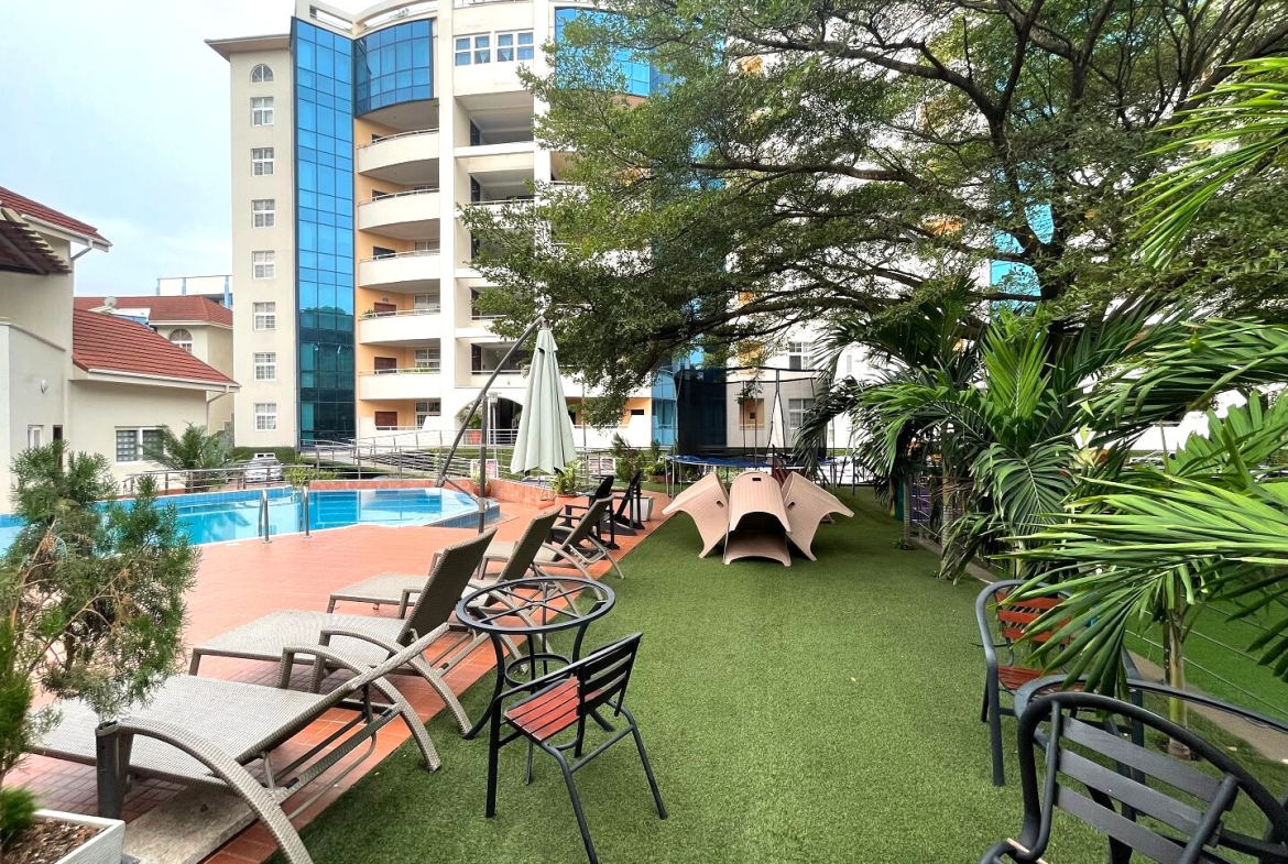 3-bedroom-apartment-at-airport-residential-for-sale